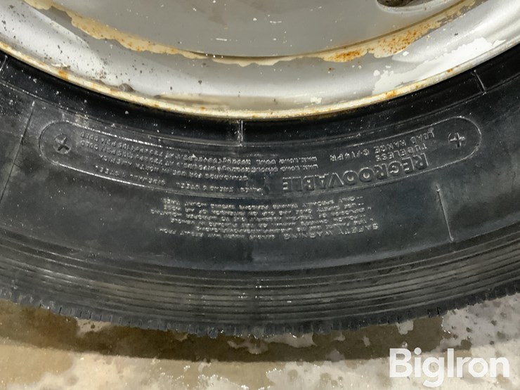 massey-ferguson-730-image-13