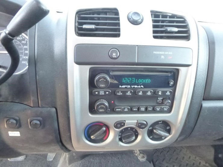 2009-chevrolet-colorado-image-12