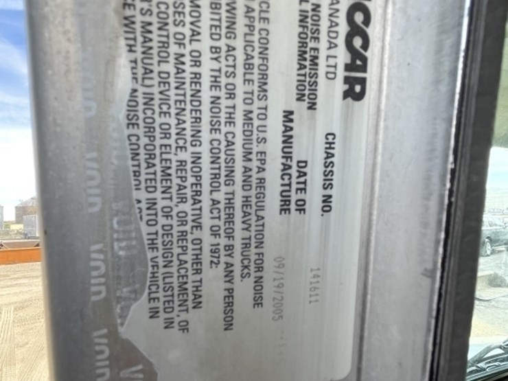 2006-kenworth-t300-image-26