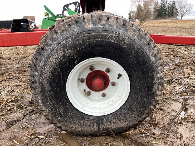 #103-•-unverferth-header-cart-image-17