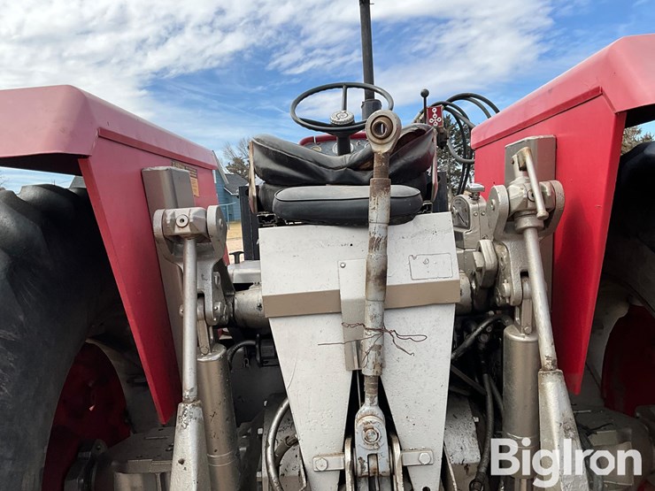 1971-massey-ferguson-1100-image-14