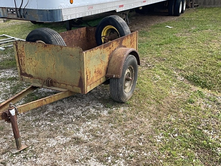 metal-trailer-6’x44”-image-2
