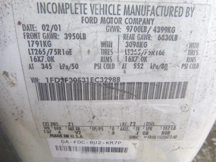 2001-ford-f350-image-18