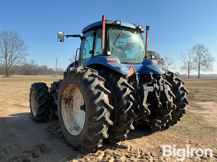 new-holland-t8040-image-7