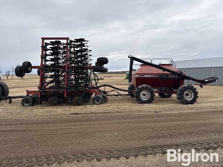 1999-case-stx30-air-seeder-w/2300-cart-image-8