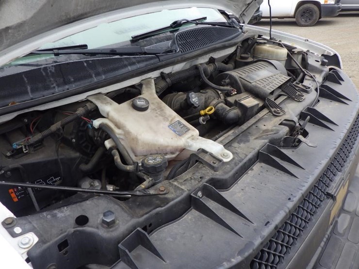 2014-chevrolet-express-2500-image-11