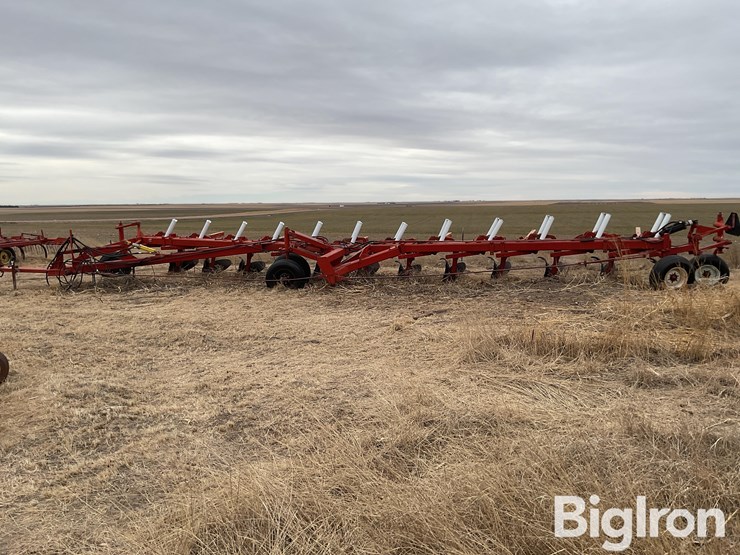 international-800-image-8