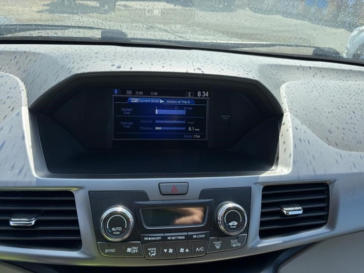 2016-honda-odyssey-image-19