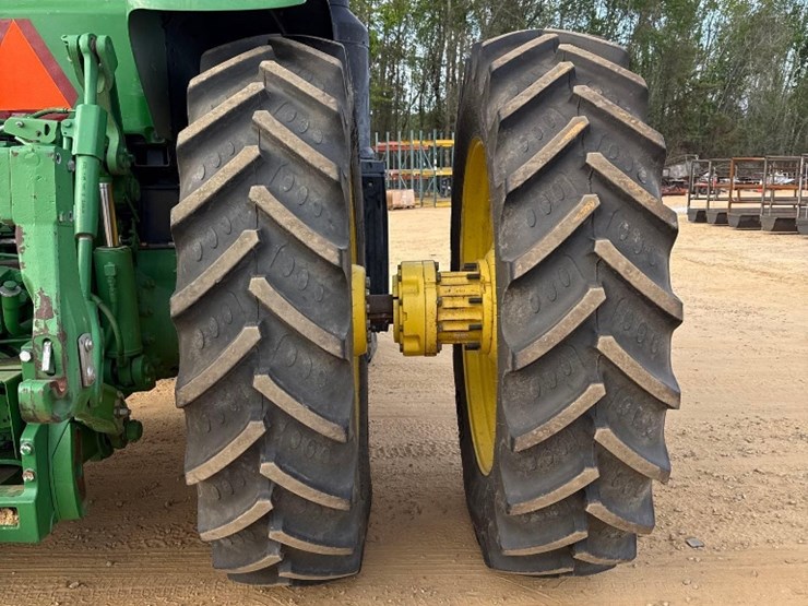 2015-john-deere-8270r-image-13