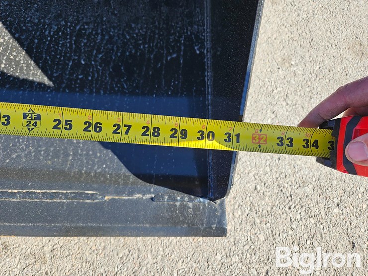 2025-massey-ferguson-730-image-19