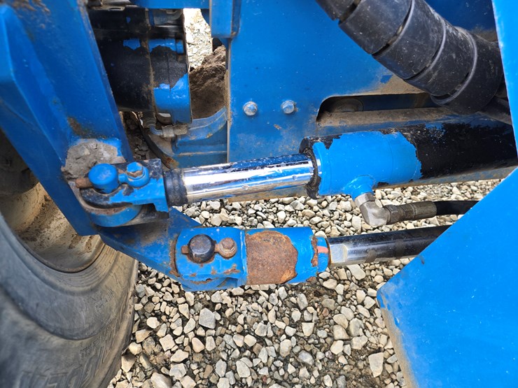 2007-genie-s85-image-32