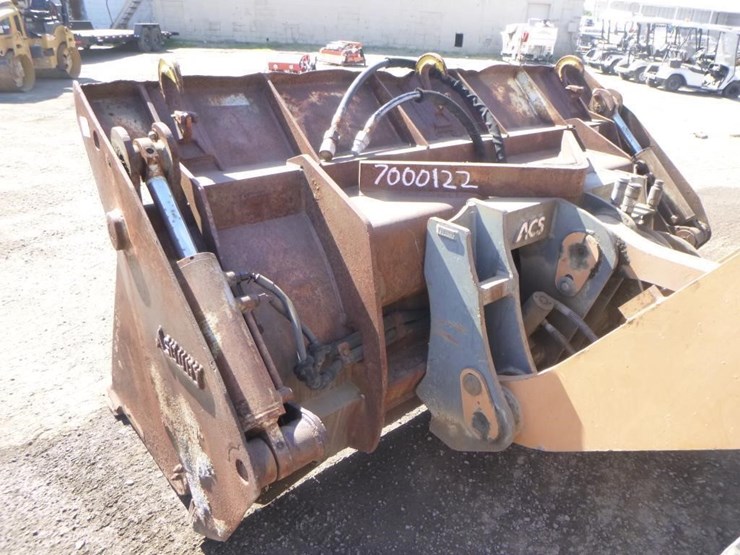 2004-case-721d-image-12