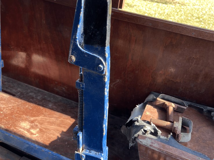 frick-steam-locomotive-with-track-image-115