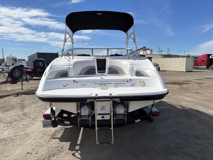 2005-unknown-trailer-image-9