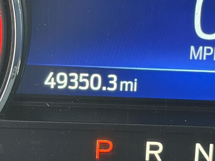 2022-ford-explorer-image-14