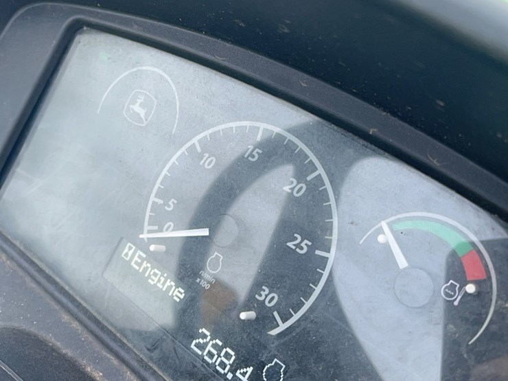 john-deere-3025e-image-9