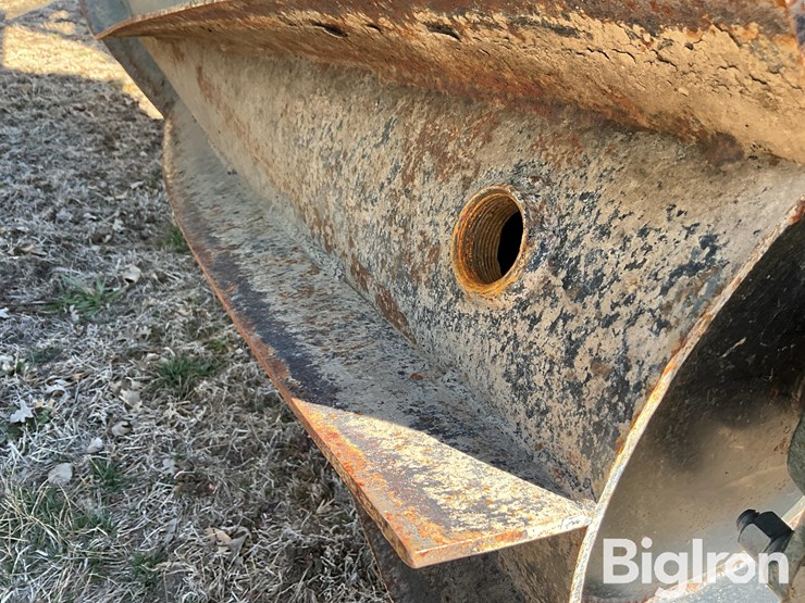 john-deere-7000-image-17