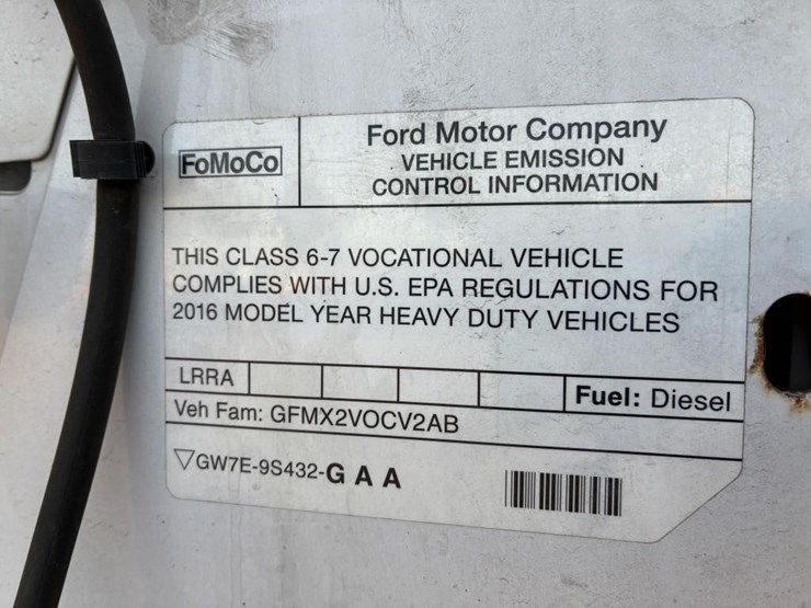 2016-ford-f650-xlt-image-12