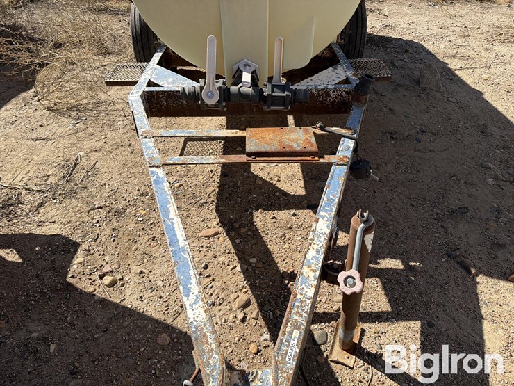 1050-gallon-t/a-nurse-tank-trailer-image-5