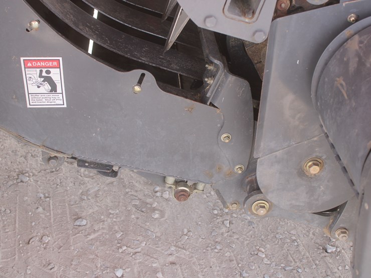 2010-agco-2170-image-86