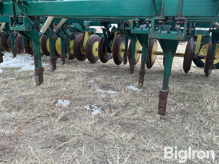 edwards-hd812-image-11