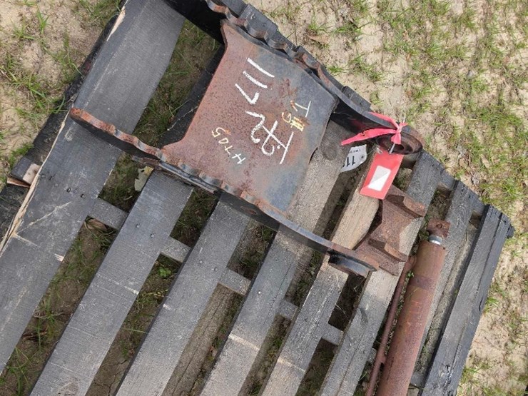 --tag-36"-hydraulic-thumb-image-1