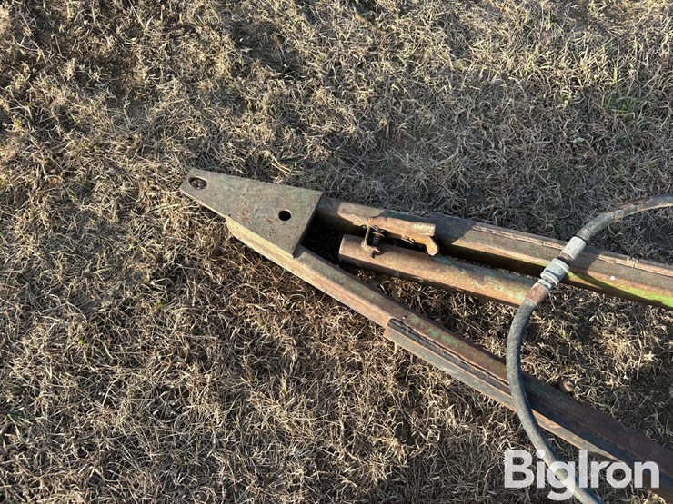 john-deere-110-image-10