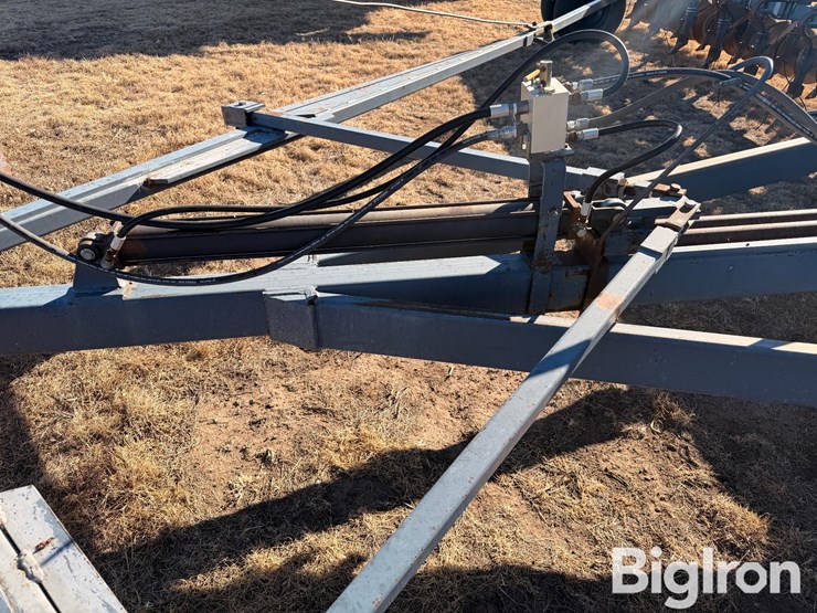 crust-buster-3200-image-13