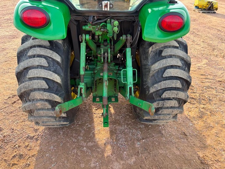 john-deere-3033r-image-20