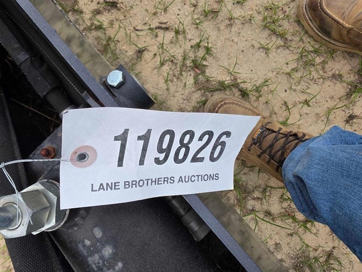 --backhoe-attachment-image-6