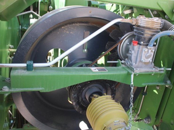 2019-krone-bp4x4hs-image-24