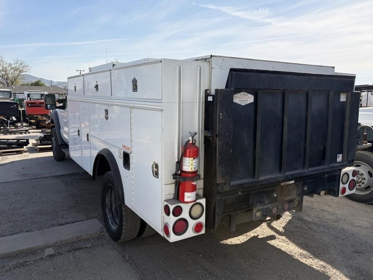 2016-ford-f550-sd-image-4