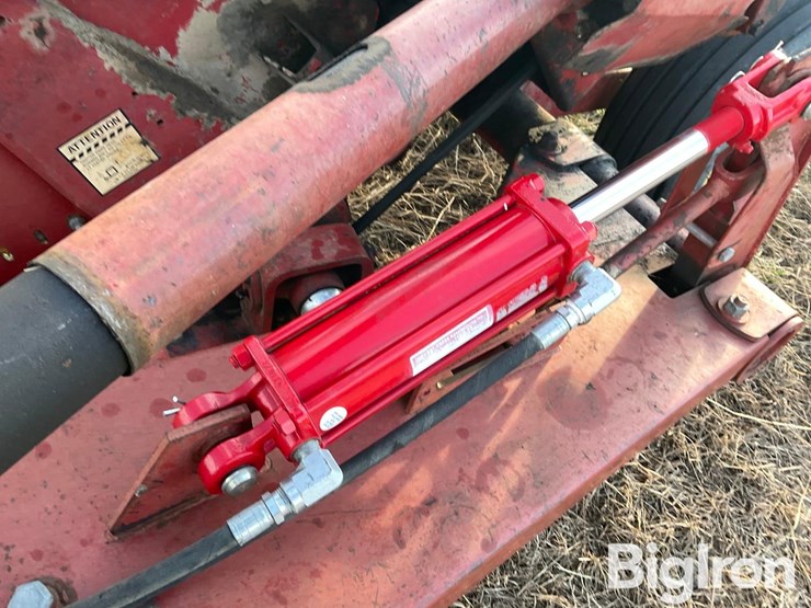 new-holland-479-image-18