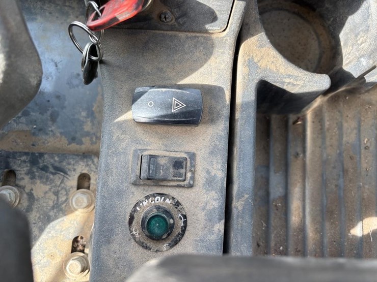 2008-deere-624j-image-39