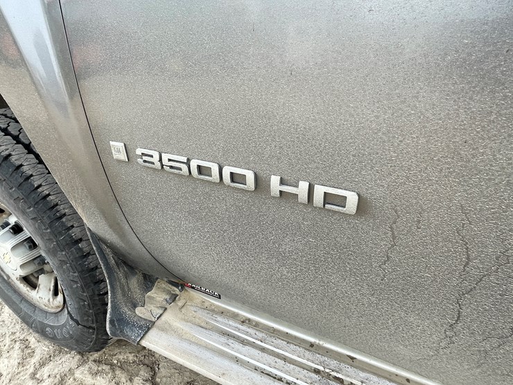 2007-chevrolet-silverado-3500-image-10