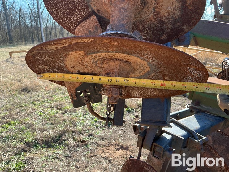 john-deere-630-image-18