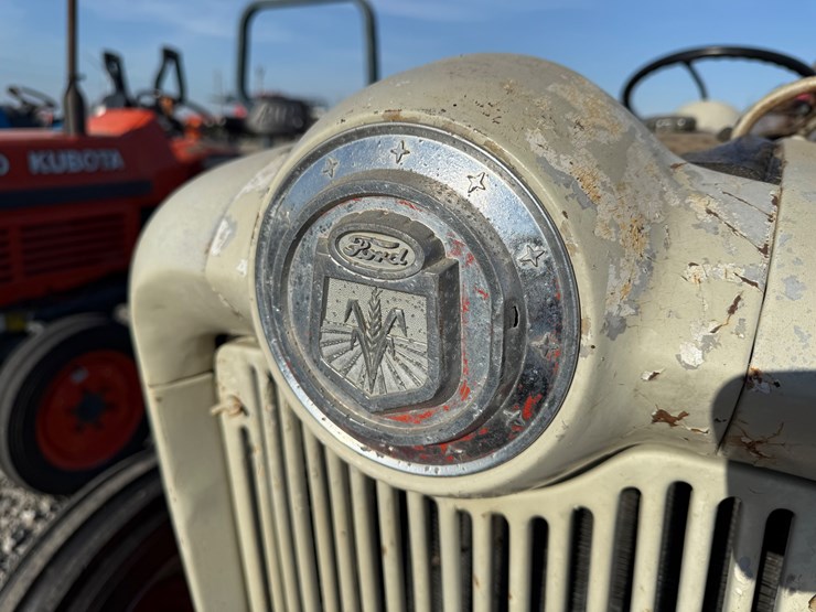 ford-tractor-image-21