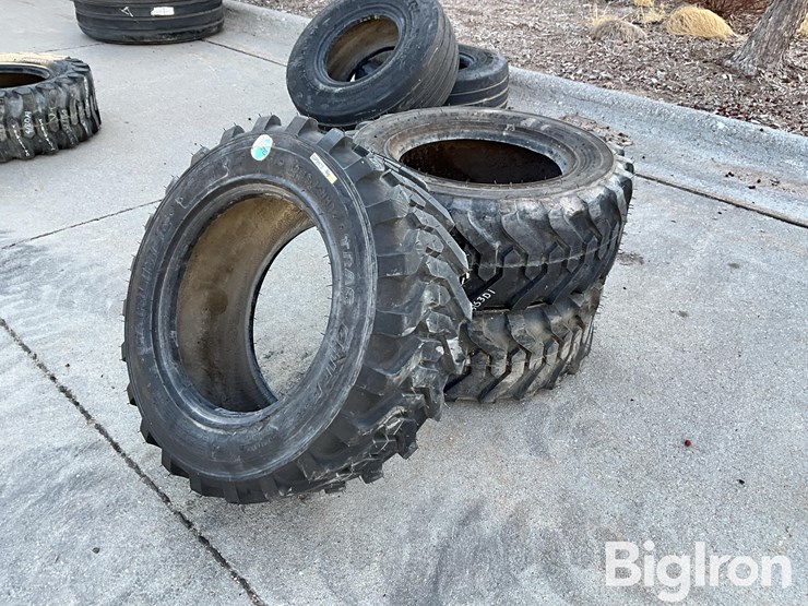 carlisle-10-16.5-nhs-trac-chief-tires-image-1