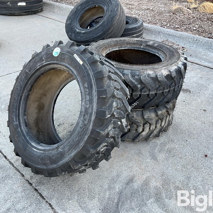 Carlisle 10-16.5 NHS Trac Chief Tires