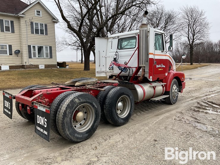 1993-white-wca-image-5