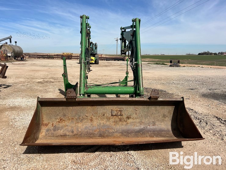 john-deere-840-image-2