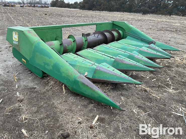 john-deere-653-image-4