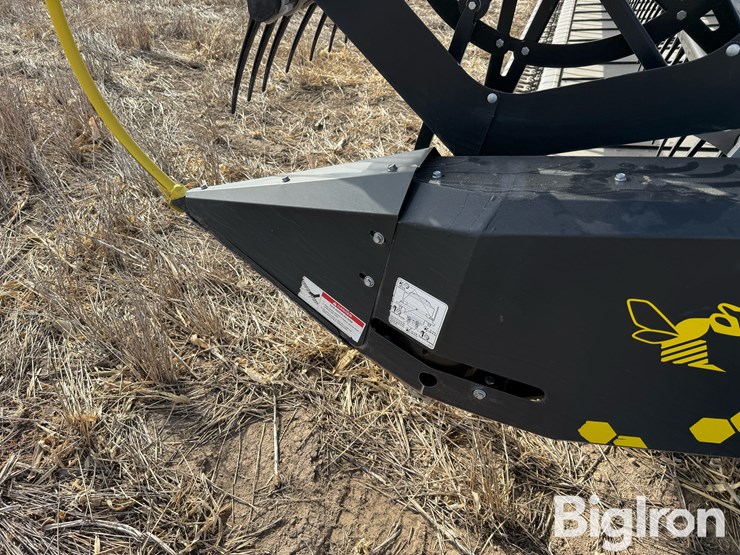 2016-honey-bee-sp36-image-16