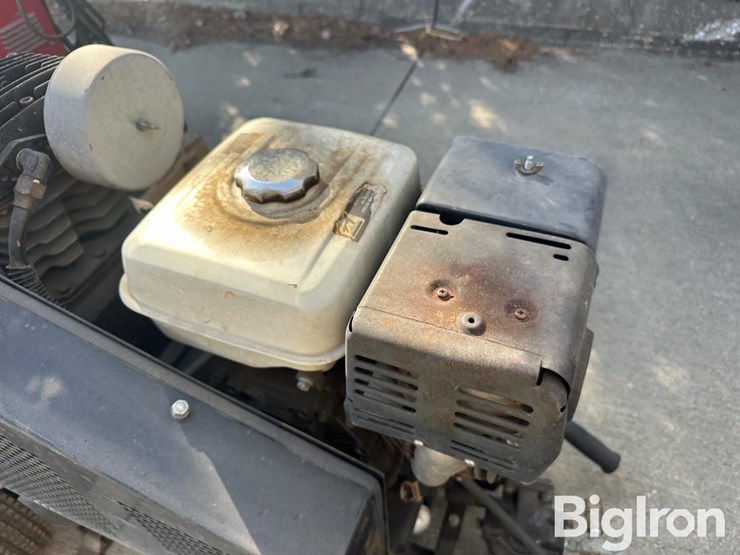 deere-ac2-8gh-image-11