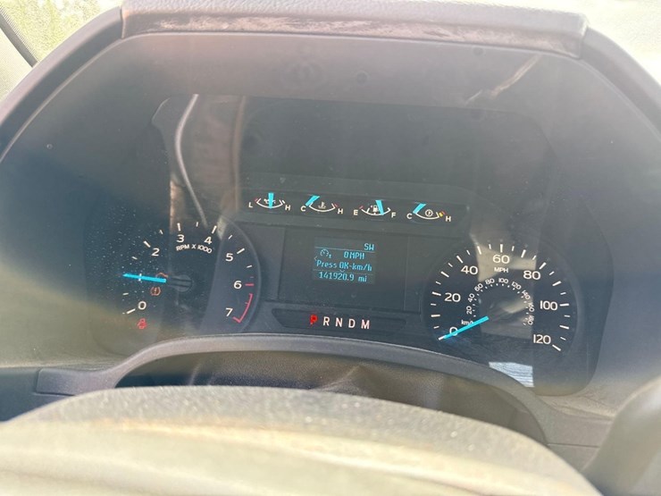 2018-ford-f150-xl-image-13