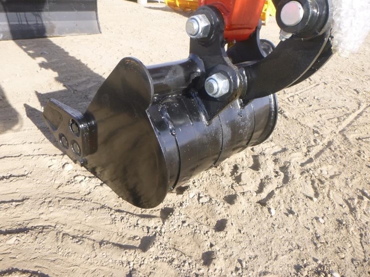 2026-tpm-18hs-hydraulic-excavator-image-10