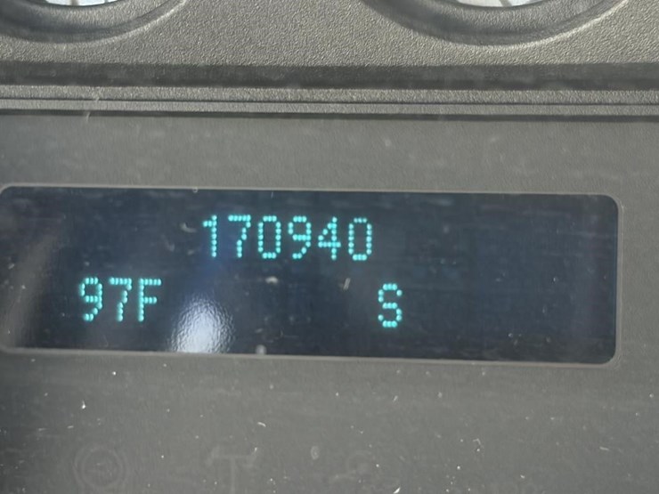 2016-ford-f550-sd-image-14