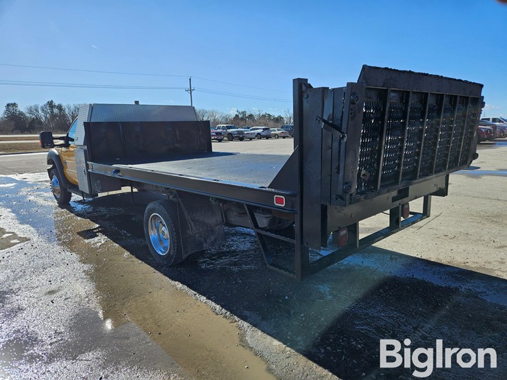 2015-ford-f550-image-7