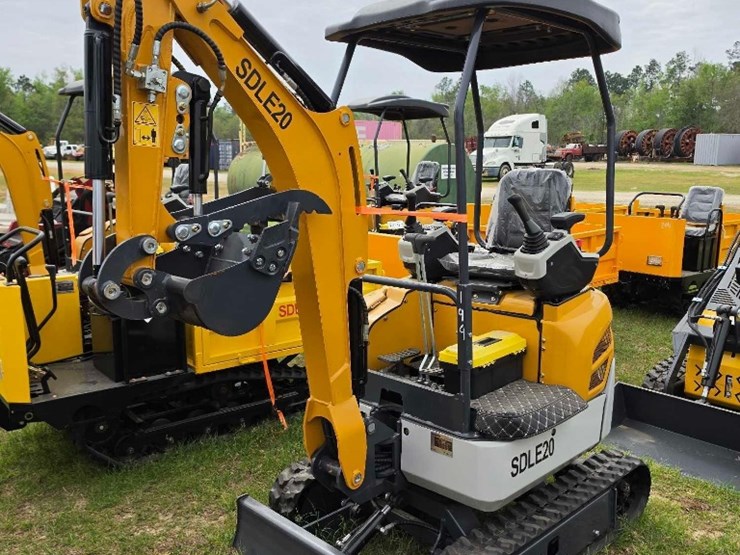 --absolute---new-sdlanch-excavator-image-1