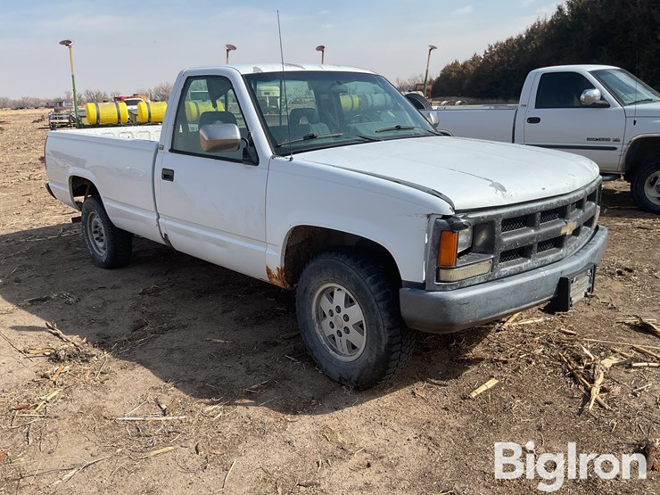 1993-chevrolet-k1500-image-3